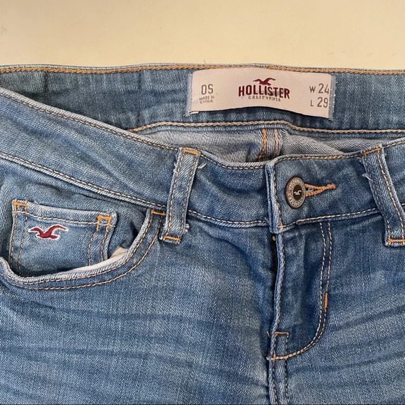 Hollister Light Wash Jeans Size 24 - Picture 3 of 3